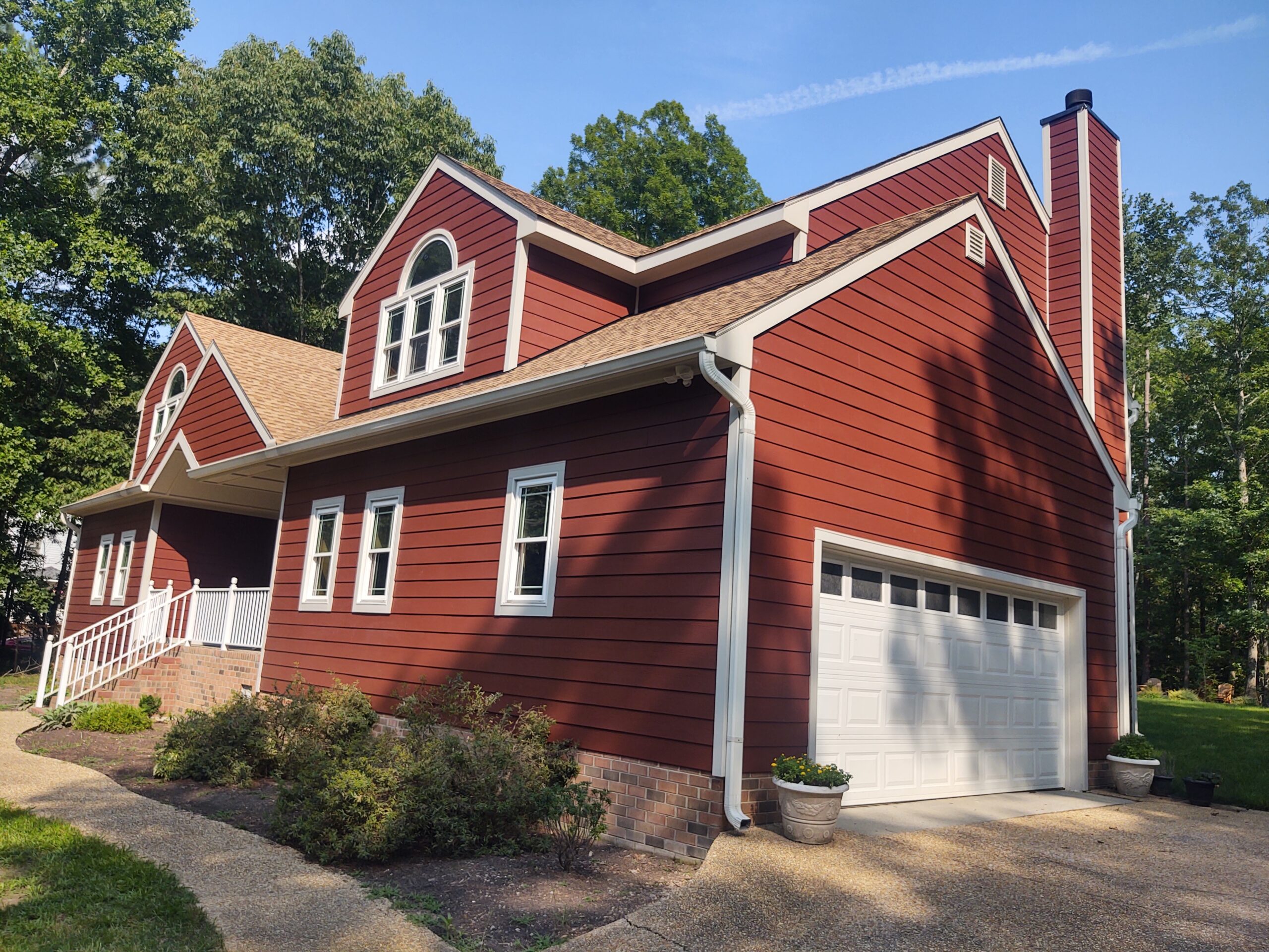 Roofing Contractor Spotsylvania County working on residential roof
